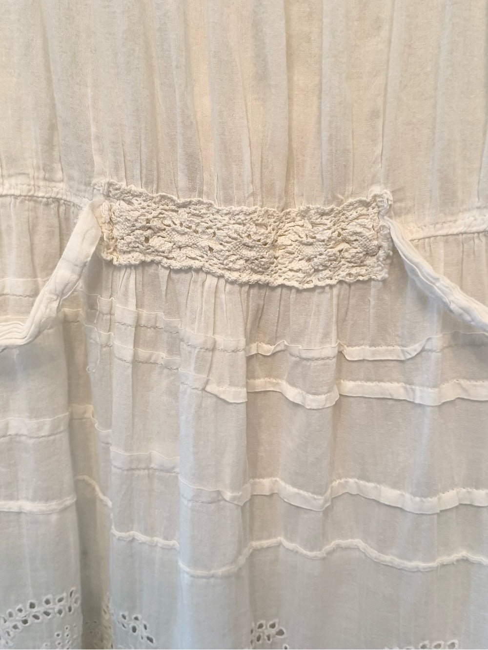 Magnolia Pearl Top - Picture 4 of 7
